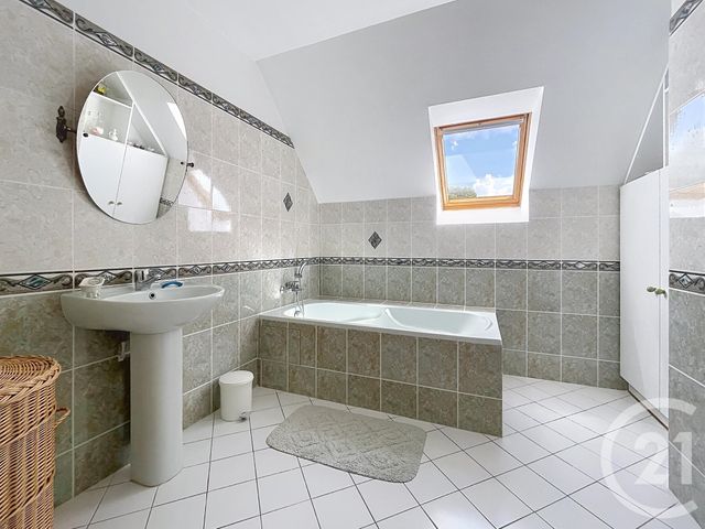 maison à vendre - 8 pièces - 185.0 m2 - LE MEUX - 60 - PICARDIE - Century 21 Infinity