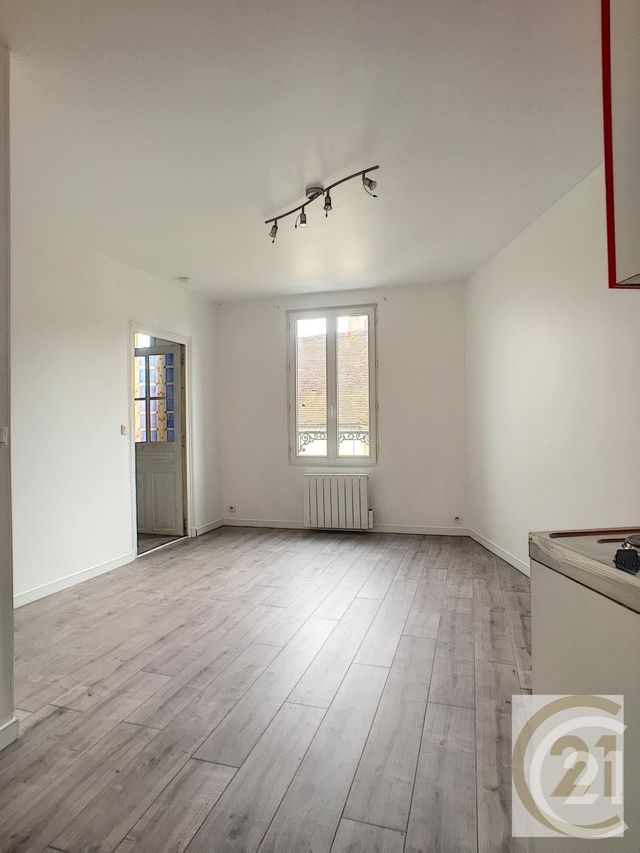 Appartement F2 à louer MARGNY LES COMPIEGNE