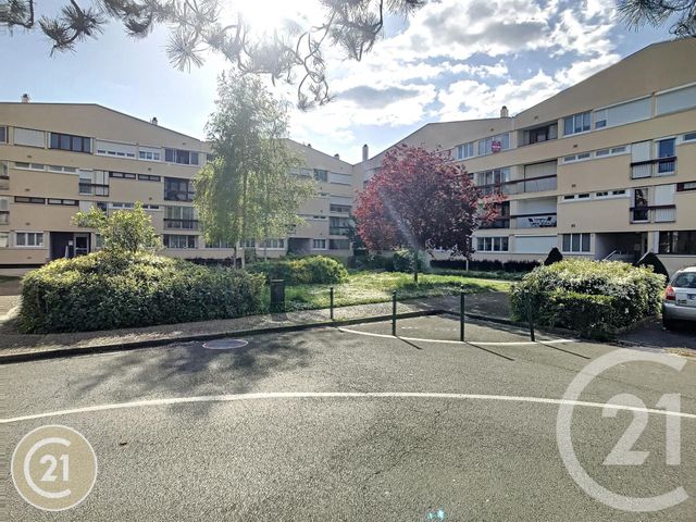 Appartement F3 à louer - 3 pièces - 71.1 m2 - COMPIEGNE - 60 - PICARDIE - Century 21 Infinity