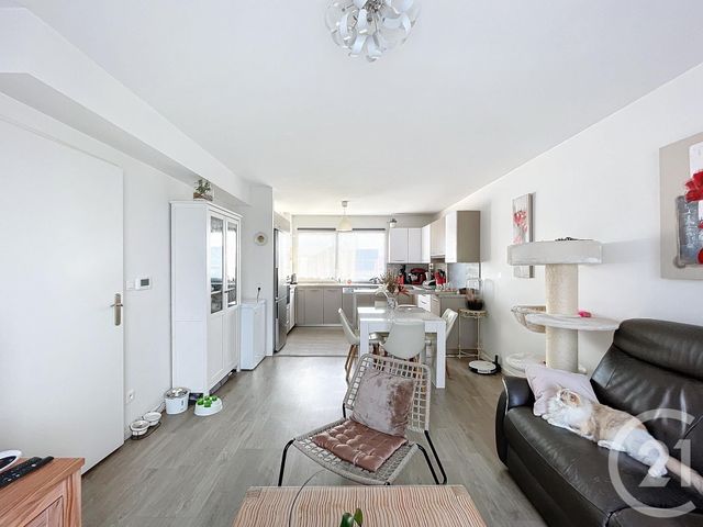 Appartement F3 à vendre - 3 pièces - 65.6 m2 - LACROIX ST OUEN - 60 - PICARDIE - Century 21 Infinity