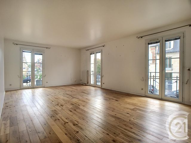 Appartement F4 à louer - 4 pièces - 89.48 m2 - COMPIEGNE - 60 - PICARDIE - Century 21 Infinity