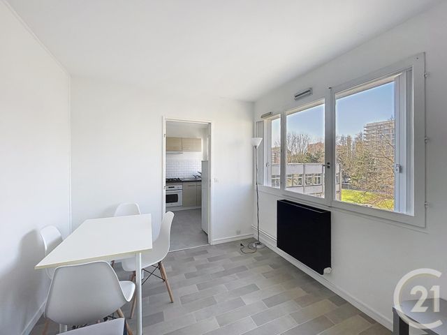 Appartement F3 à louer - 3 pièces - 47.0 m2 - COMPIEGNE - 60 - PICARDIE - Century 21 Infinity