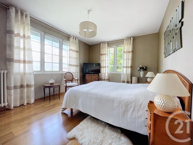 Afficher la photo en grand maison à vendre - 5 pièces - 264.72 m2 - TRICOT - 60 - PICARDIE - Century 21 Infinity