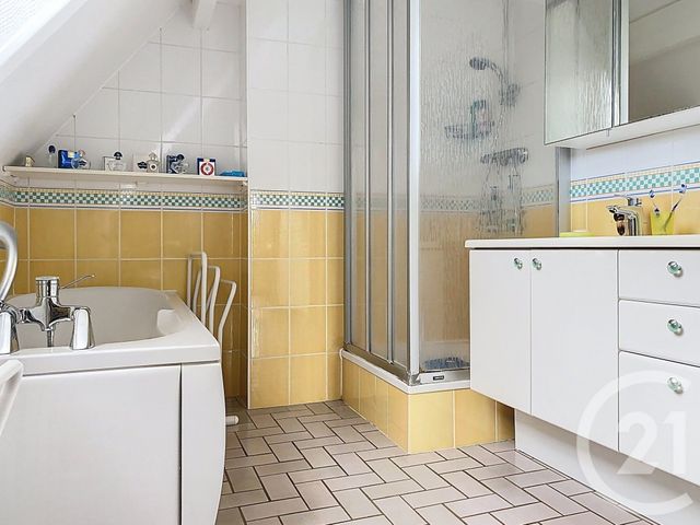 maison à vendre - 9 pièces - 160.0 m2 - VILLERS ST FRAMBOURG - 60 - PICARDIE - Century 21 Infinity