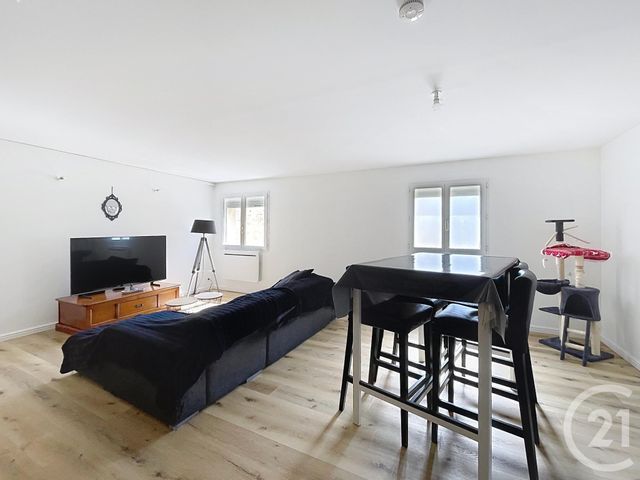 Appartement F3 à vendre - 4 pièces - 76.48 m2 - BETHISY ST PIERRE - 60 - PICARDIE - Century 21 Infinity