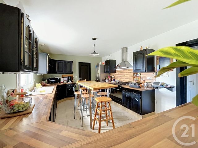 maison à vendre - 7 pièces - 162.9 m2 - LE MEUX - 60 - PICARDIE - Century 21 Infinity