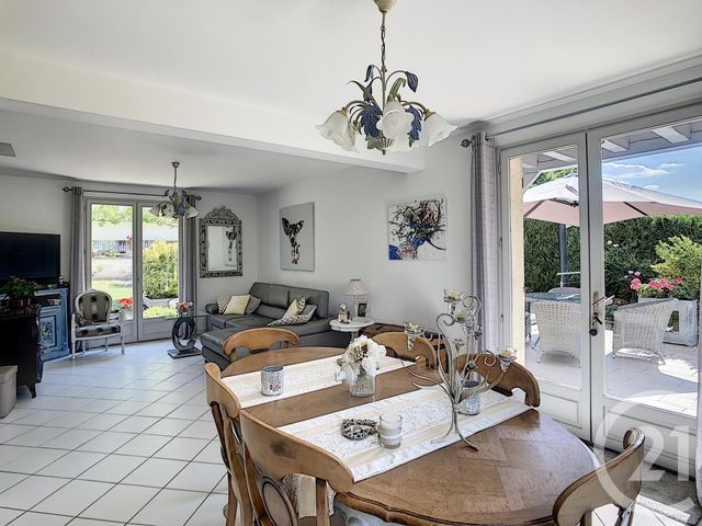 Afficher la photo en grand maison à vendre - 7 pièces - 133.0 m2 - ST VAAST DE LONGMONT - 60 - PICARDIE - Century 21 Infinity