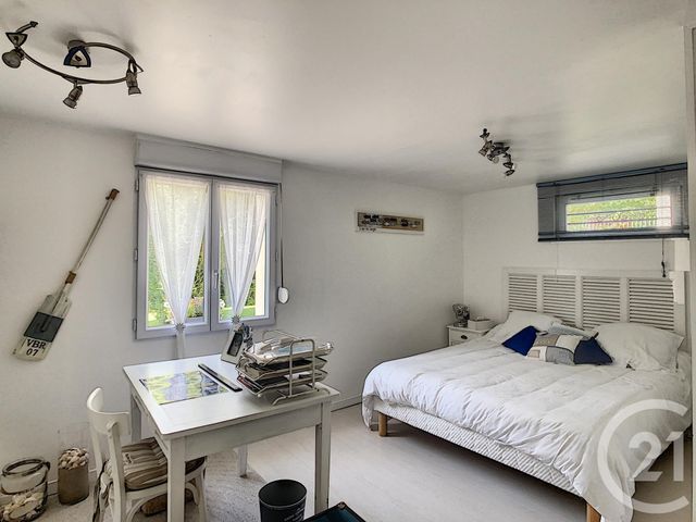 Afficher la photo en grand maison à vendre - 7 pièces - 133.0 m2 - ST VAAST DE LONGMONT - 60 - PICARDIE - Century 21 Infinity