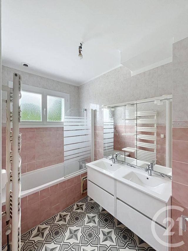 maison à vendre - 3 pièces - 66.0 m2 - LE MEUX - 60 - PICARDIE - Century 21 Infinity