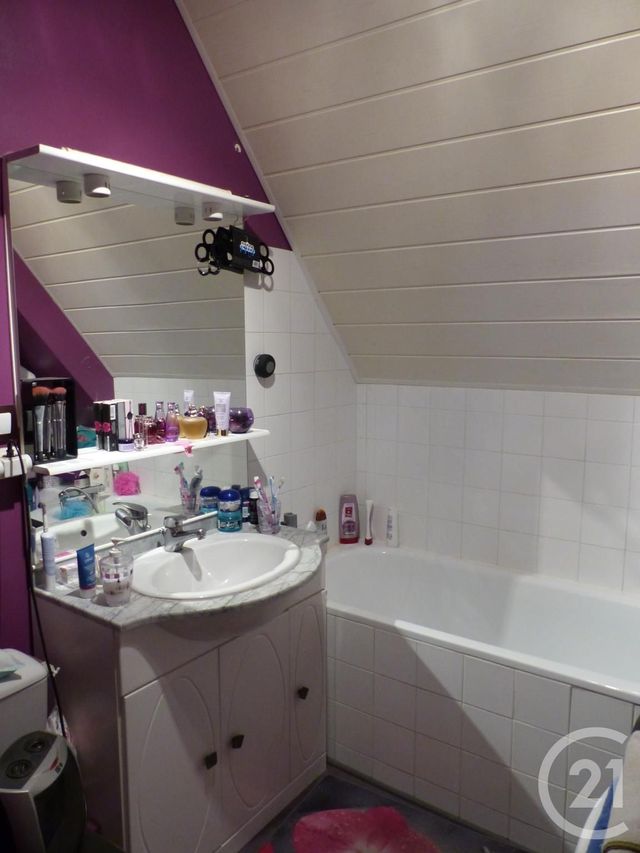 Appartement F2 à louer - 2 pièces - 58.48 m2 - COMPIEGNE - 60 - PICARDIE - Century 21 Infinity Appartement F2 à louer - 2 pièces - 58.48 m2 - COMPIEGNE - 60 - PICARDIE - Century 21 Infinity
