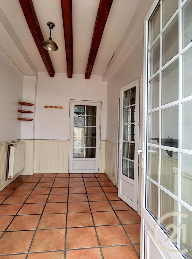 Appartement F3 à louer - 3 pièces - 97.0 m2 - ST CREPIN AUX BOIS - 60 - PICARDIE - Century 21 Infinity Appartement F3 à louer - 3 pièces - 97.0 m2 - ST CREPIN AUX BOIS - 60 - PICARDIE - Century 21 Infinity