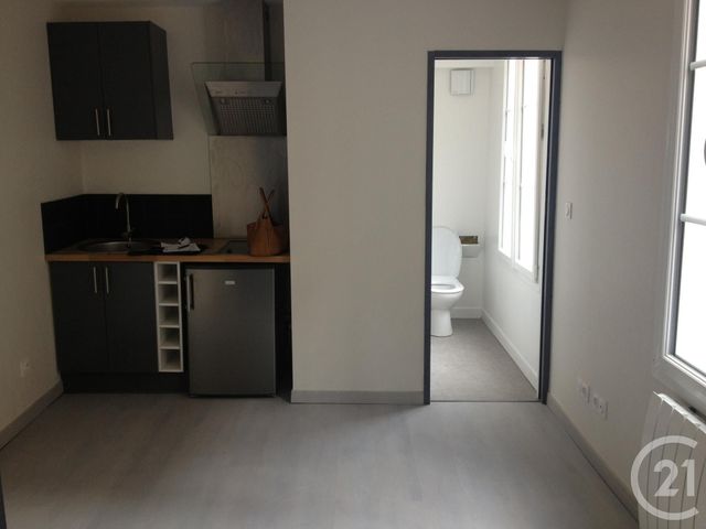 Studio à louer - 1 pièce - 18.0 m2 - COMPIEGNE - 60 - PICARDIE - Century 21 Infinity Studio à louer - 1 pièce - 18.0 m2 - COMPIEGNE - 60 - PICARDIE - Century 21 Infinity