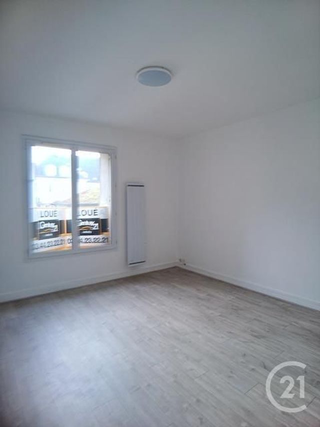 Appartement F3 à louer - 3 pièces - 60.65 m2 - COMPIEGNE - 60 - PICARDIE - Century 21 Infinity Appartement F3 à louer - 3 pièces - 60.65 m2 - COMPIEGNE - 60 - PICARDIE - Century 21 Infinity