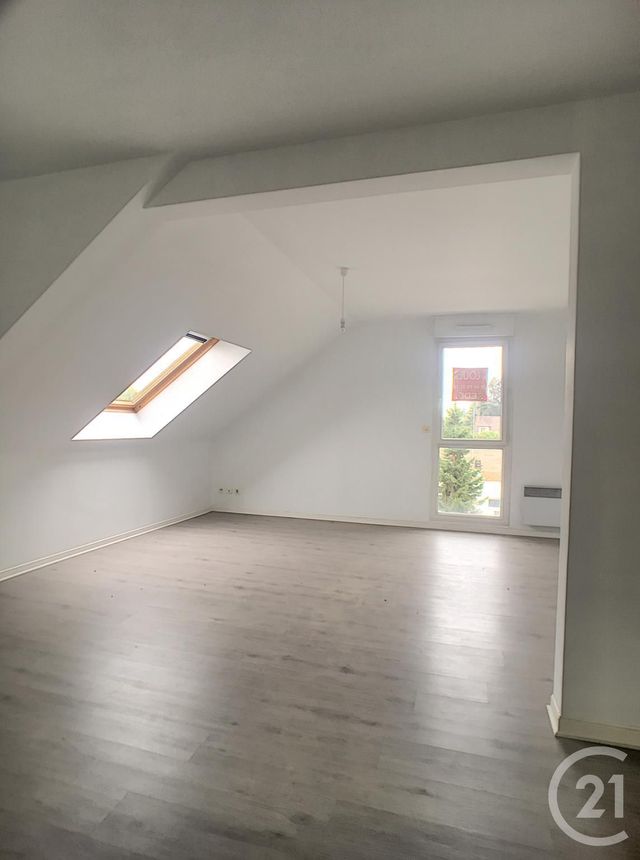 Appartement F3 à louer - 3 pièces - 64.0 m2 - COMPIEGNE - 60 - PICARDIE - Century 21 Infinity Appartement F3 à louer - 3 pièces - 64.0 m2 - COMPIEGNE - 60 - PICARDIE - Century 21 Infinity