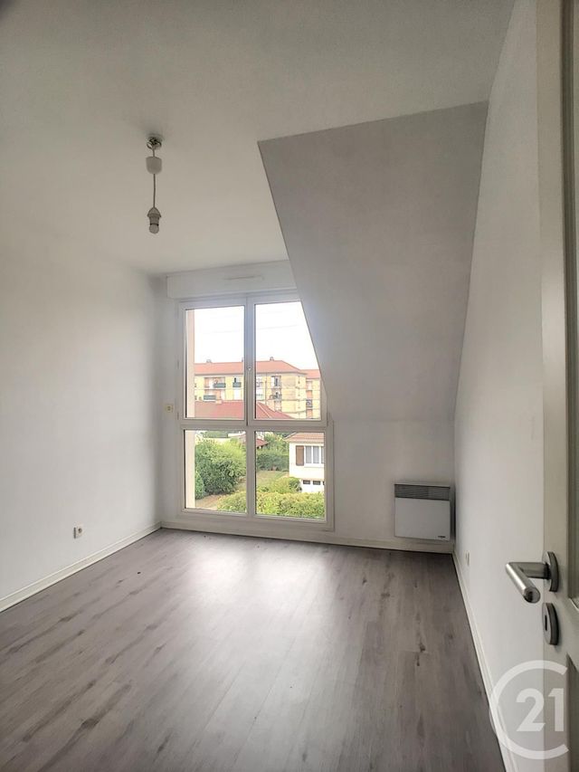 Appartement F3 à louer - 3 pièces - 64.0 m2 - COMPIEGNE - 60 - PICARDIE - Century 21 Infinity Appartement F3 à louer - 3 pièces - 64.0 m2 - COMPIEGNE - 60 - PICARDIE - Century 21 Infinity