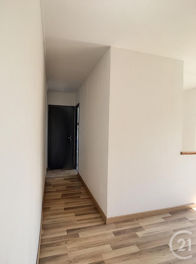 Appartement F2 à louer - 2 pièces - 36.93 m2 - VERBERIE - 60 - PICARDIE - Century 21 Infinity Appartement F2 à louer - 2 pièces - 36.93 m2 - VERBERIE - 60 - PICARDIE - Century 21 Infinity