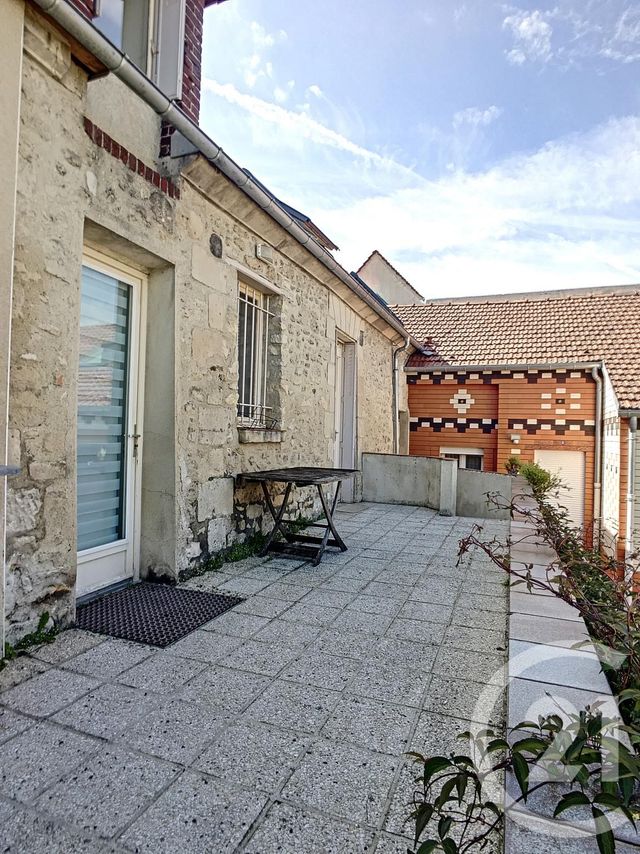 Appartement F2 à louer - 3 pièces - 58.37 m2 - ST SAUVEUR - 60 - PICARDIE - Century 21 Infinity Appartement F2 à louer - 3 pièces - 58.37 m2 - ST SAUVEUR - 60 - PICARDIE - Century 21 Infinity