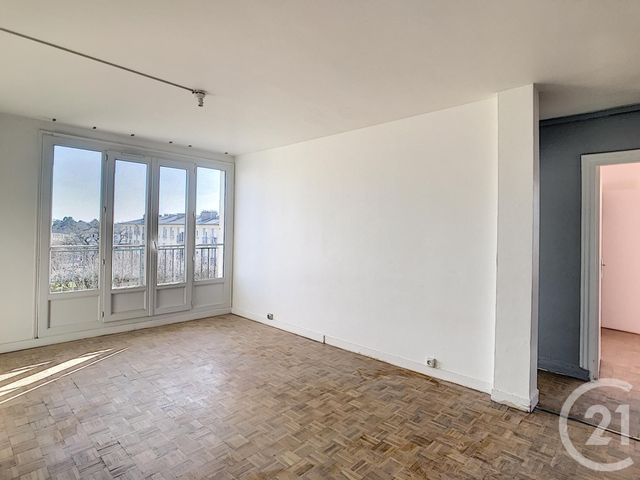 Afficher la photo en grand Appartement F3 à vendre - 3 pièces - 53.19 m2 - COMPIEGNE - 60 - PICARDIE - Century 21 Infinity