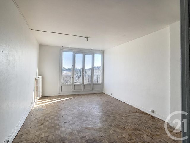 Afficher la photo en grand Appartement F3 à vendre - 3 pièces - 53.19 m2 - COMPIEGNE - 60 - PICARDIE - Century 21 Infinity