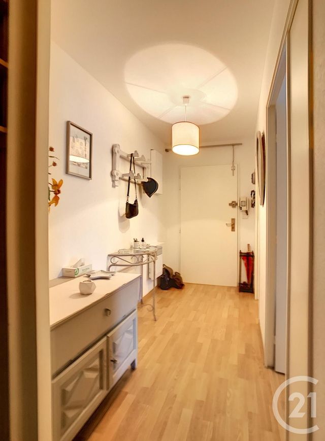 Afficher la photo en grand Appartement F3 à louer - 4 pièces - 85.44 m2 - COMPIEGNE - 60 - PICARDIE - Century 21 Infinity