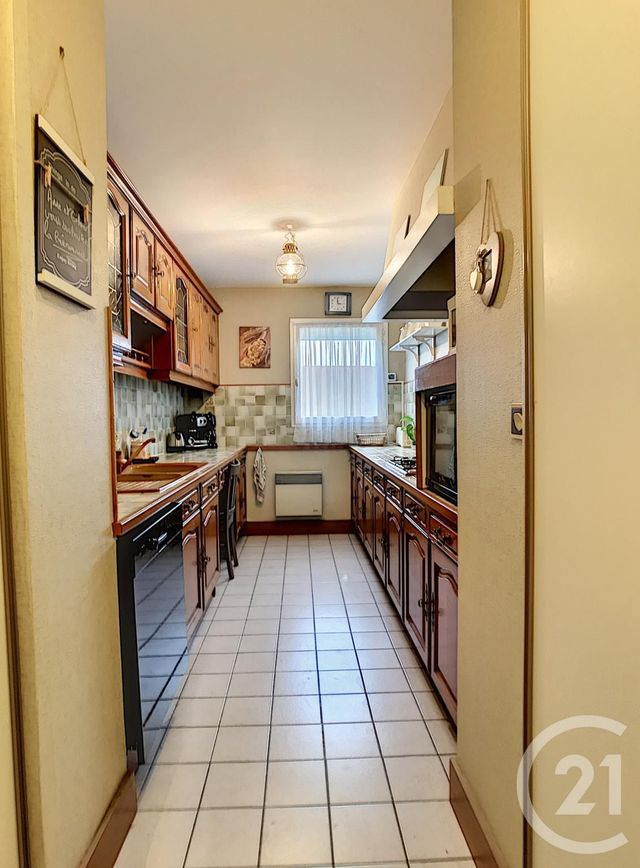 Afficher la photo en grand Appartement F3 à louer - 4 pièces - 85.44 m2 - COMPIEGNE - 60 - PICARDIE - Century 21 Infinity