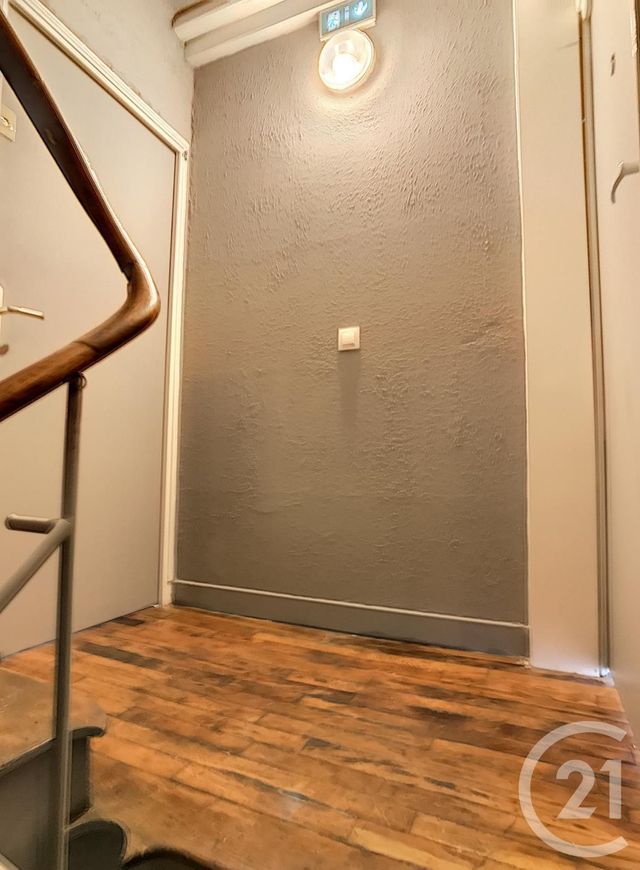 Afficher la photo en grand Appartement F1 à louer - 1 pièce - 12.0 m2 - COMPIEGNE - 60 - PICARDIE - Century 21 Infinity