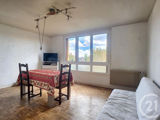 Afficher la photo en grand Appartement F3 à louer - 3 pièces - 58.52 m2 - COMPIEGNE - 60 - PICARDIE - Century 21 Infinity