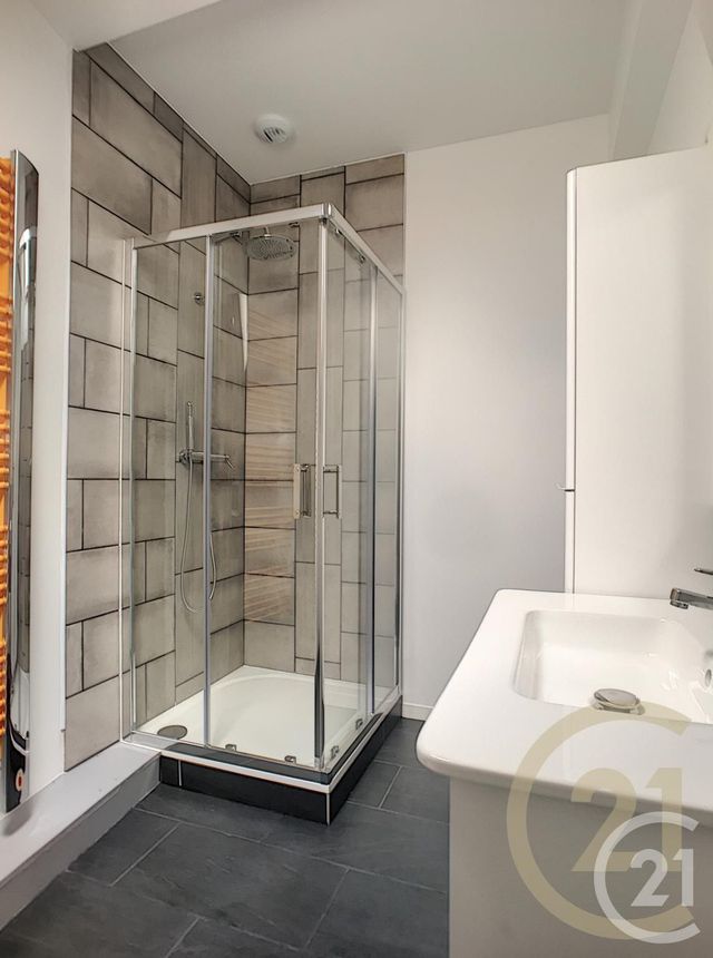 Afficher la photo en grand Appartement F2 à louer - 2 pièces - 55.0 m2 - LASSIGNY - 60 - PICARDIE - Century 21 Infinity
