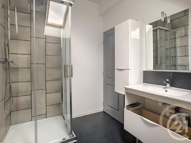 Afficher la photo en grand Appartement F2 à louer - 2 pièces - 55.0 m2 - LASSIGNY - 60 - PICARDIE - Century 21 Infinity
