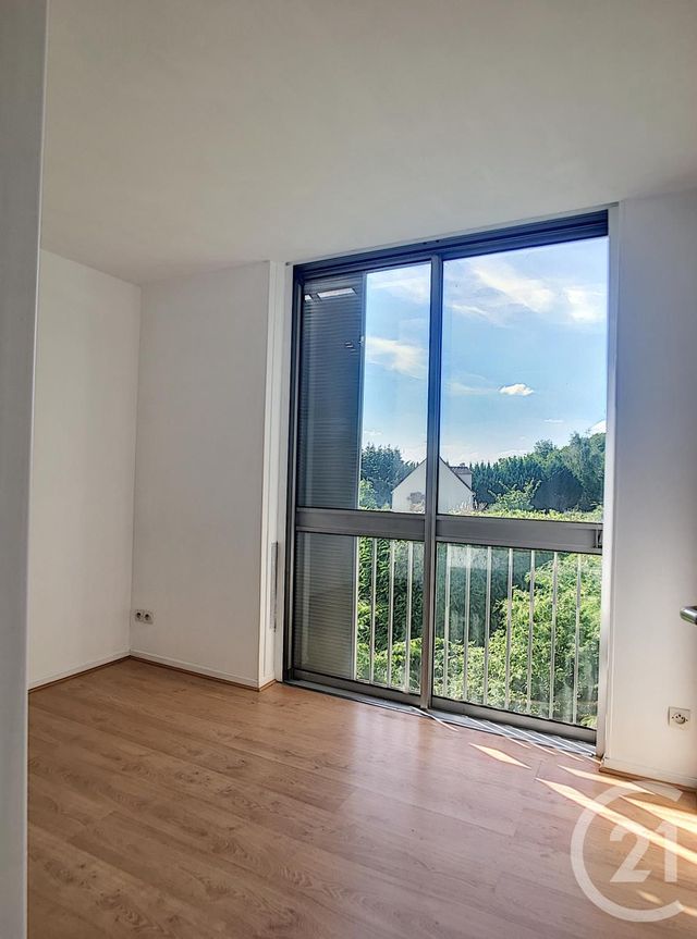 Afficher la photo en grand Appartement F4 à louer - 4 pièces - 77.33 m2 - NOYON - 60 - PICARDIE - Century 21 Infinity