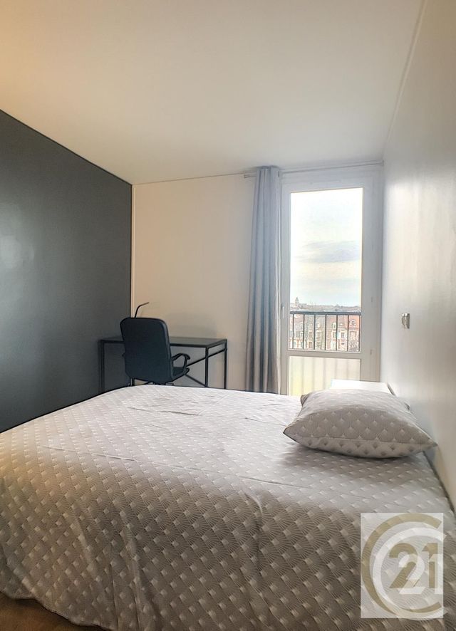 Afficher la photo en grand Chambre à louer - 1 pièce - 9.78 m2 - COMPIEGNE - 60 - PICARDIE - Century 21 Infinity
