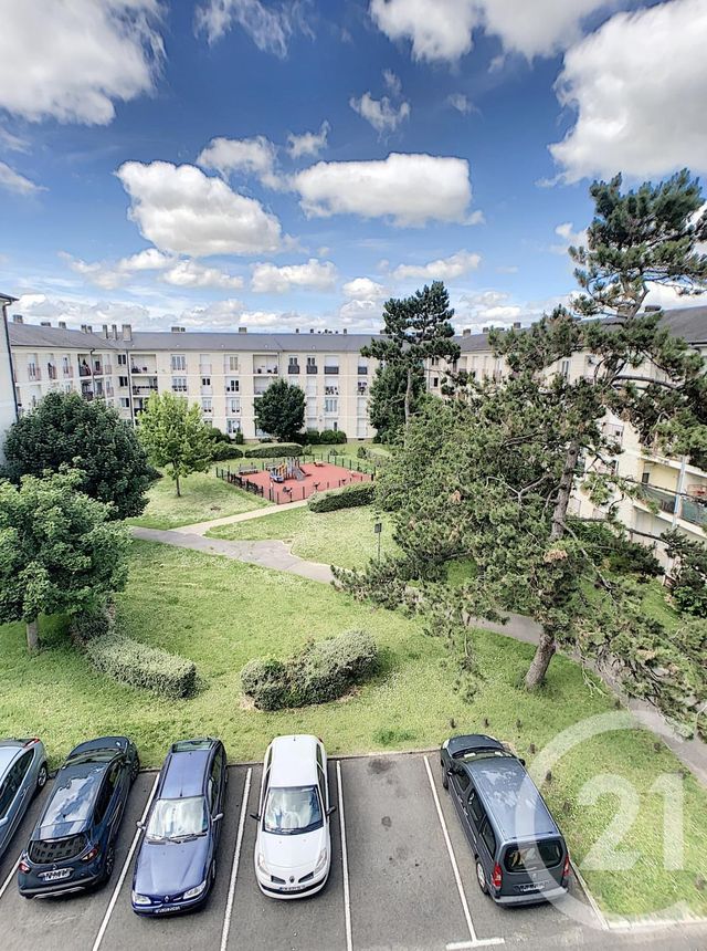 Afficher la photo en grand appartement à louer - 3 pièces - 55.0 m2 - COMPIEGNE - 60 - PICARDIE - Century 21 Infinity