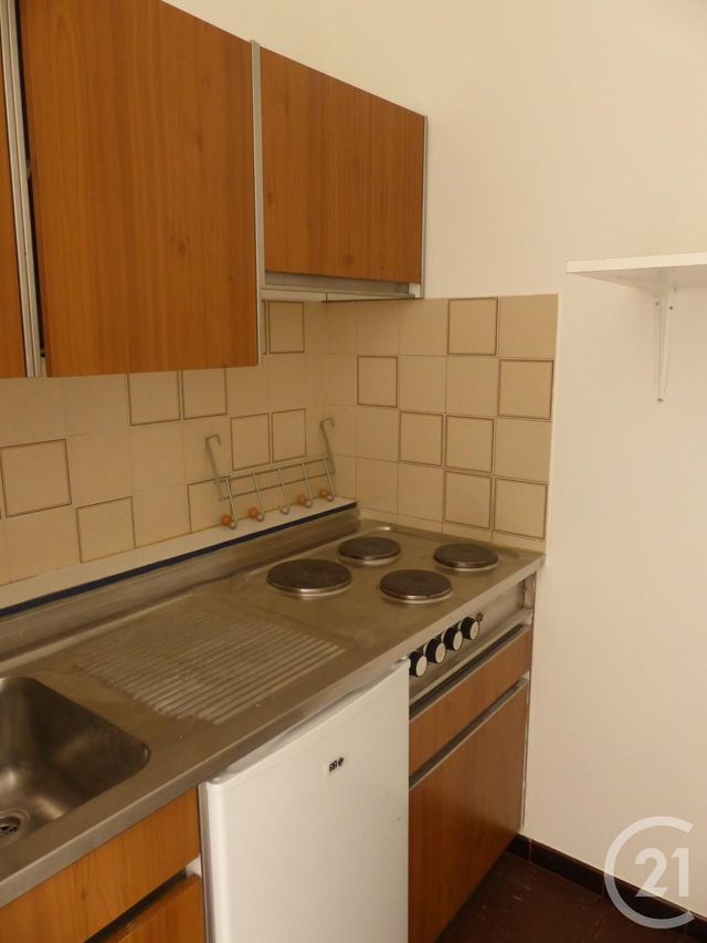 Afficher la photo en grand Appartement F1 à louer - 1 pièce - 28.71 m2 - MARGNY LES COMPIEGNE - 60 - PICARDIE - Century 21 Infinity